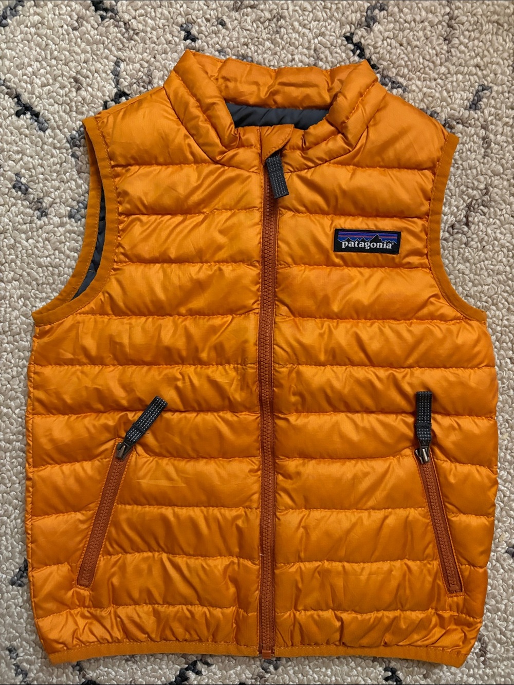 Patagonia Kids puffer Vest (3T)